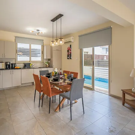 וילה Mambo Private With Pool By The *